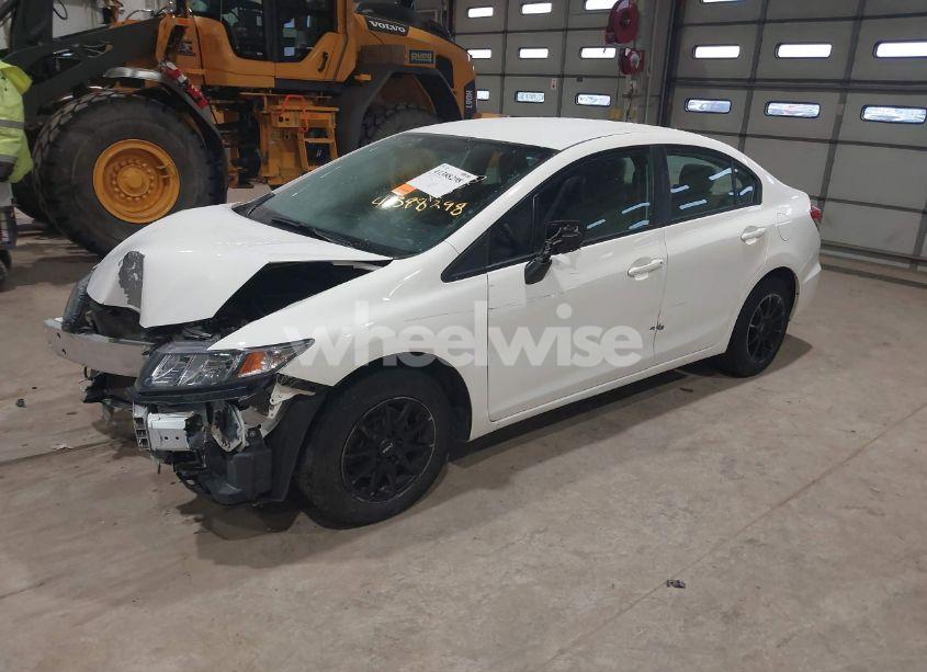 Photo 2 of 2015 Honda Civic LX (VIN 19XFB2F59FE079574)