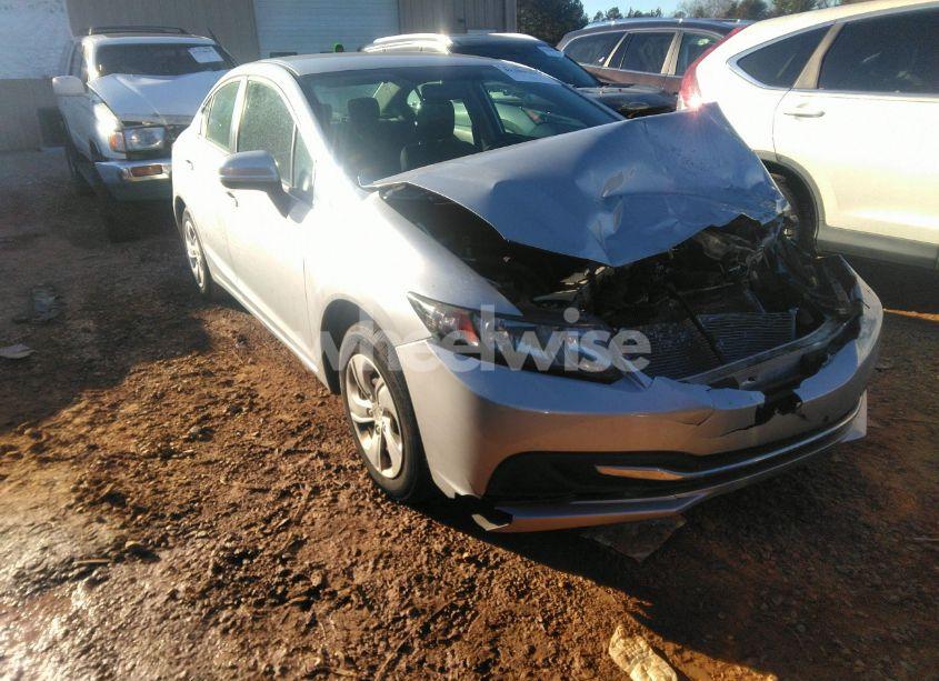 2015 Honda Civic LX (VIN 19XFB2F59FE083981) main photo