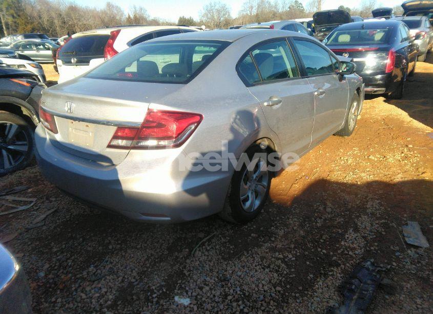 Photo 4 of 2015 Honda Civic LX (VIN 19XFB2F59FE083981)