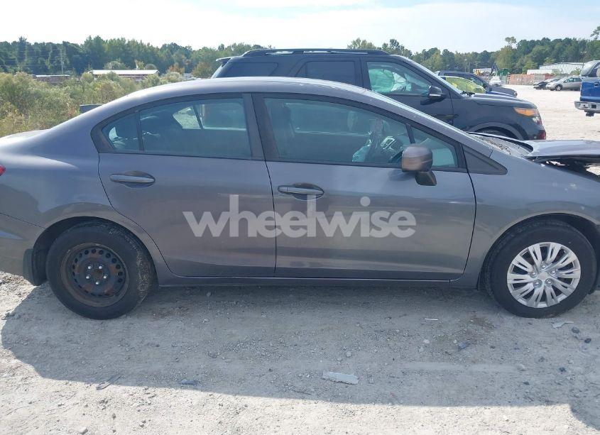 Photo 13 of 2015 Honda Civic LX (VIN 19XFB2F59FE084001)