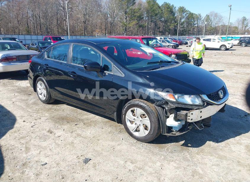 2015 Honda Civic LX (VIN 19XFB2F59FE087514) main photo