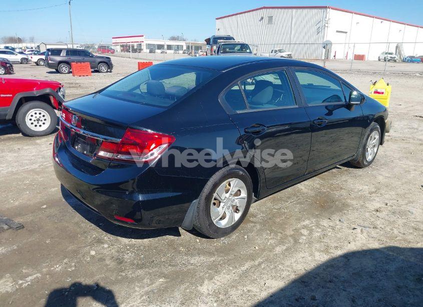 Photo 4 of 2015 Honda Civic LX (VIN 19XFB2F59FE087514)