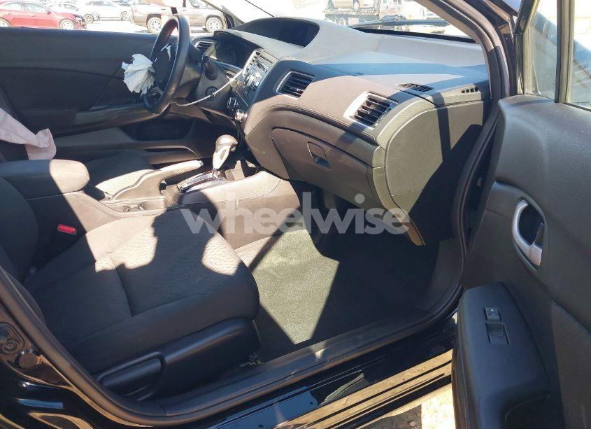 Photo 5 of 2015 Honda Civic LX (VIN 19XFB2F59FE087514)