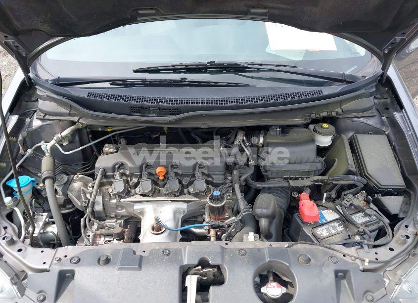 Photo 10 of 2015 Honda Civic LX (VIN 19XFB2F59FE103145)