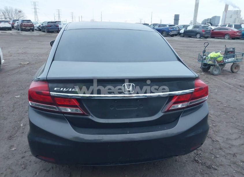 Photo 16 of 2015 Honda Civic LX (VIN 19XFB2F59FE112492)