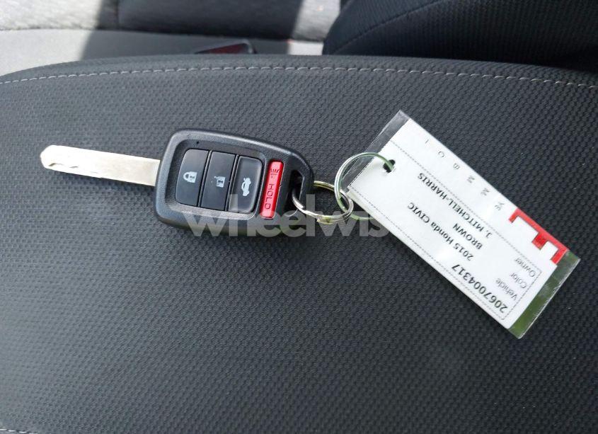 Photo 11 of 2015 Honda Civic LX (VIN 19XFB2F59FE119409)