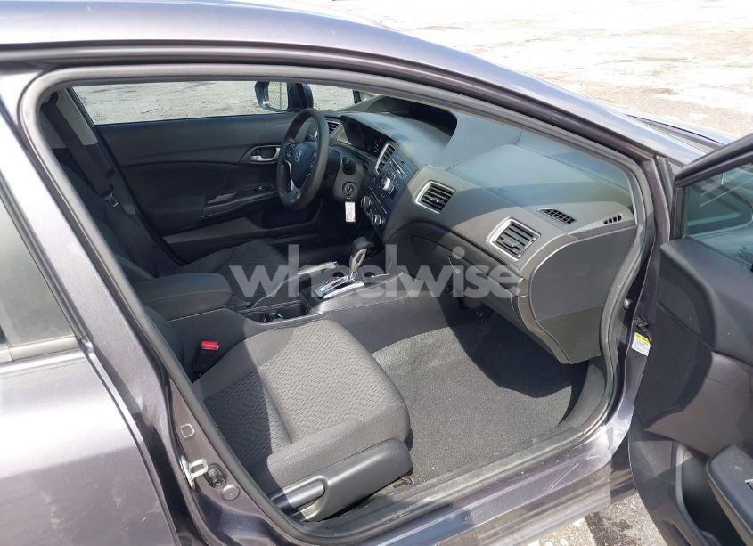 Photo 5 of 2015 Honda Civic LX (VIN 19XFB2F59FE119409)