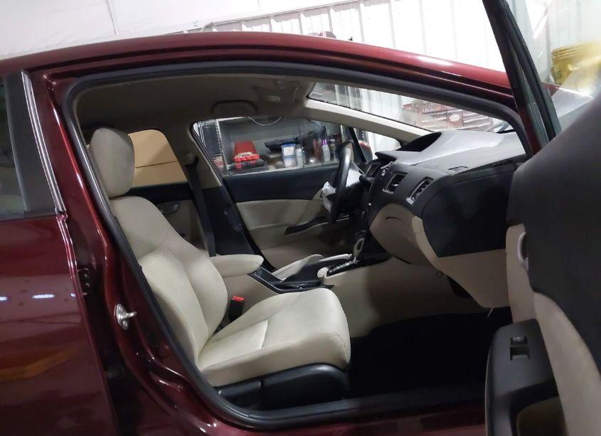 Photo 5 of 2015 Honda Civic LX (VIN 19XFB2F59FE121824)