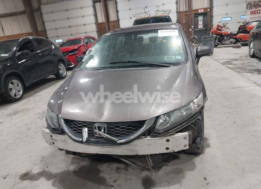 Photo 13 of 2015 Honda Civic LX (VIN 19XFB2F59FE210275)