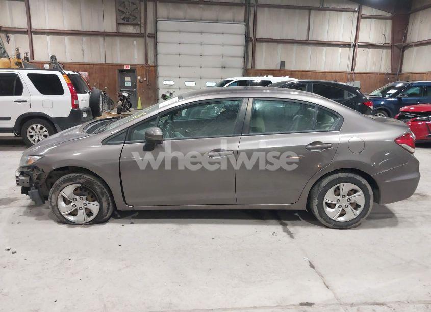 Photo 15 of 2015 Honda Civic LX (VIN 19XFB2F59FE210275)