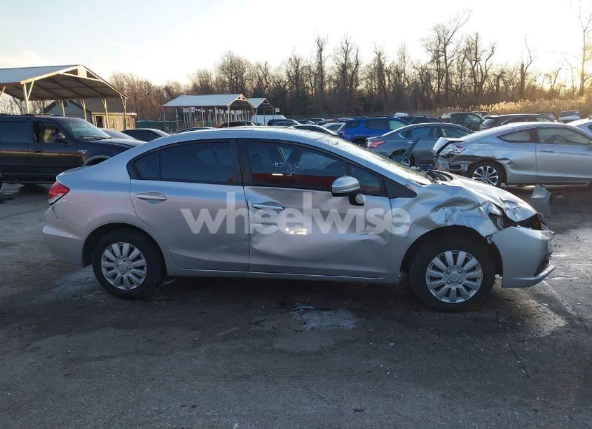 Photo 13 of 2015 Honda Civic LX (VIN 19XFB2F59FE226668)
