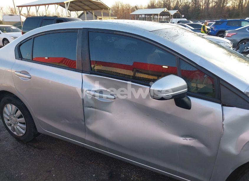 Photo 18 of 2015 Honda Civic LX (VIN 19XFB2F59FE226668)