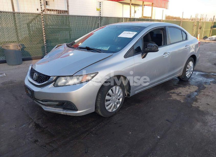 Photo 2 of 2015 Honda Civic LX (VIN 19XFB2F59FE226668)