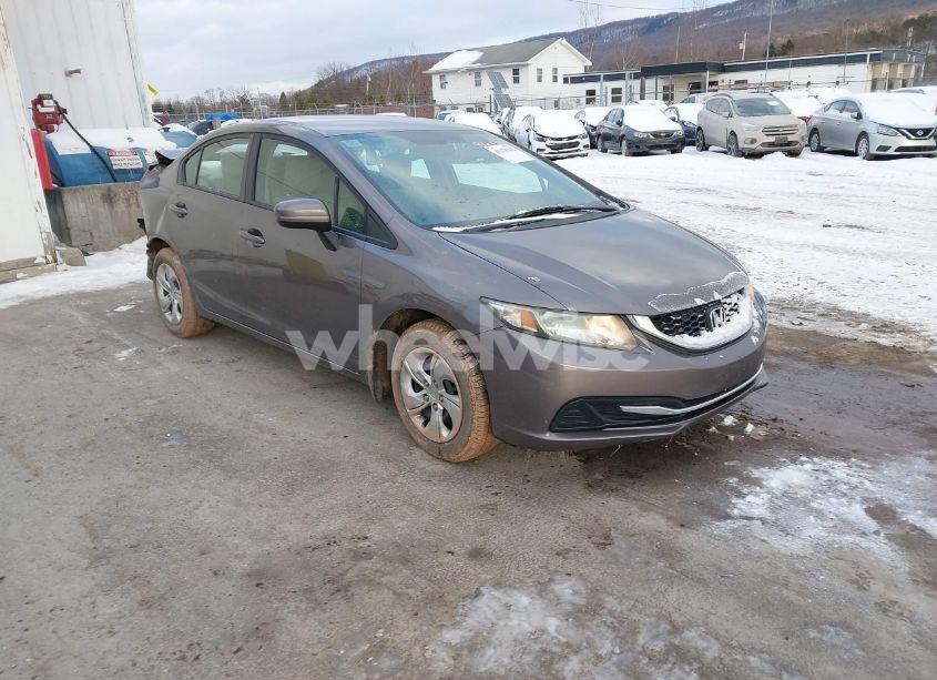 2015 Honda Civic LX (VIN 19XFB2F59FE229604) main photo