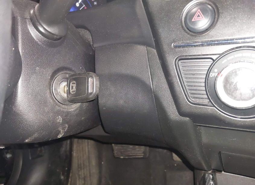 Photo 11 of 2015 Honda Civic LX (VIN 19XFB2F59FE235600)