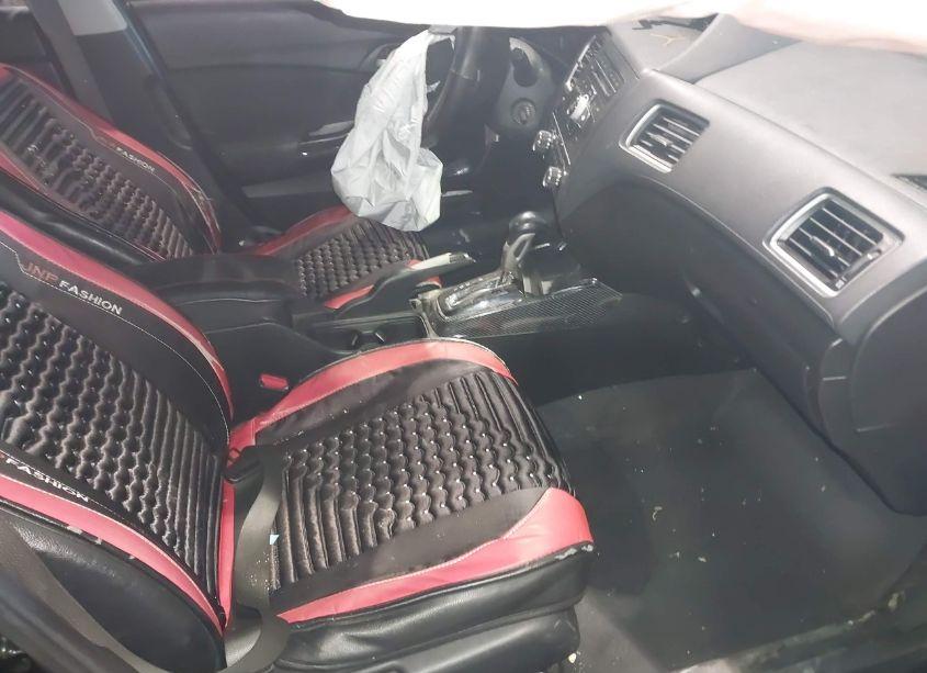 Photo 5 of 2015 Honda Civic LX (VIN 19XFB2F59FE235600)