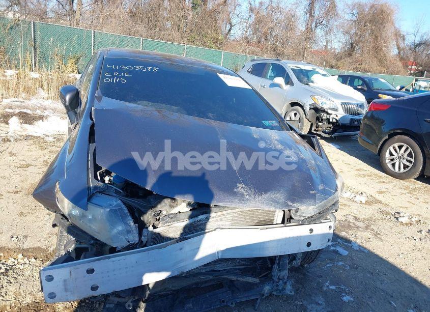 Photo 6 of 2015 Honda Civic LX (VIN 19XFB2F59FE273361)