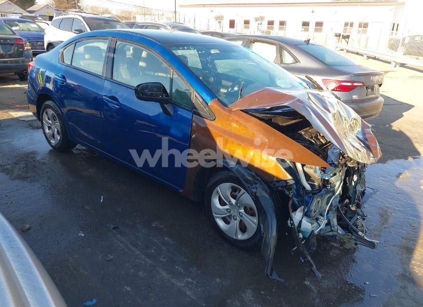 2015 Honda Civic LX (VIN 19XFB2F59FE276048) main photo