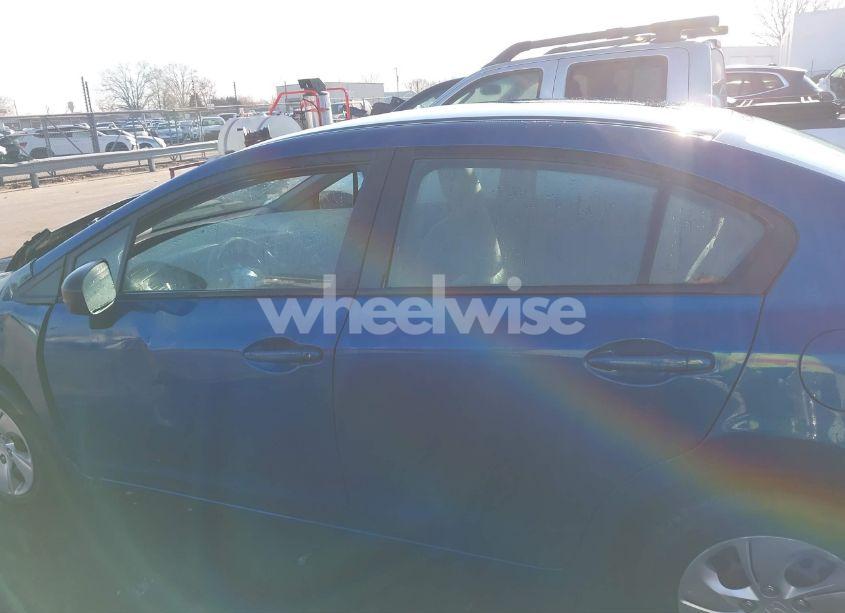 Photo 15 of 2015 Honda Civic LX (VIN 19XFB2F59FE276048)