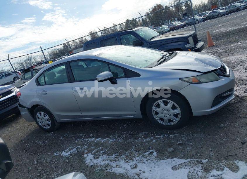 Photo 13 of 2015 Honda Civic LX (VIN 19XFB2F59FE282030)