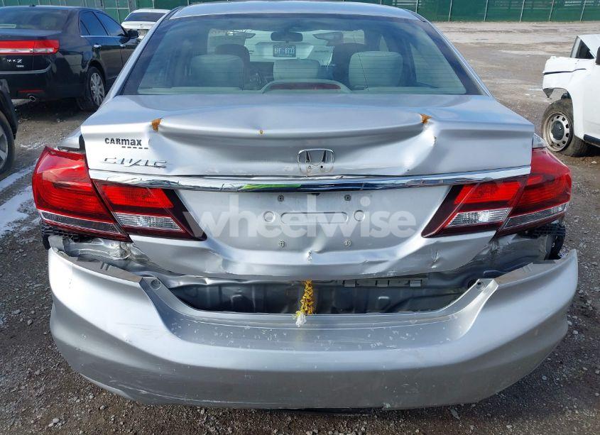 Photo 6 of 2015 Honda Civic LX (VIN 19XFB2F59FE282030)
