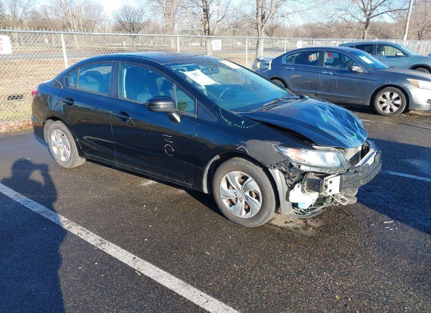 2015 Honda Civic LX (VIN 19XFB2F59FE289155) main photo