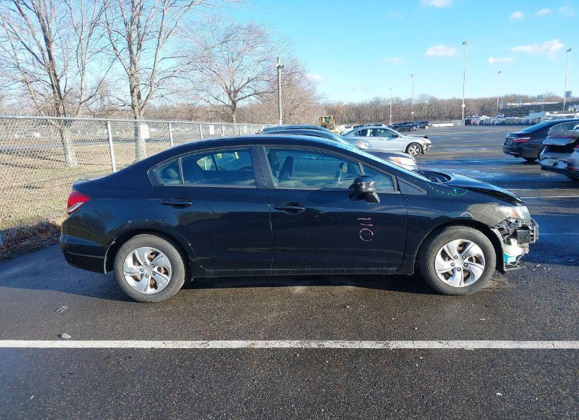 Photo 13 of 2015 Honda Civic LX (VIN 19XFB2F59FE289155)