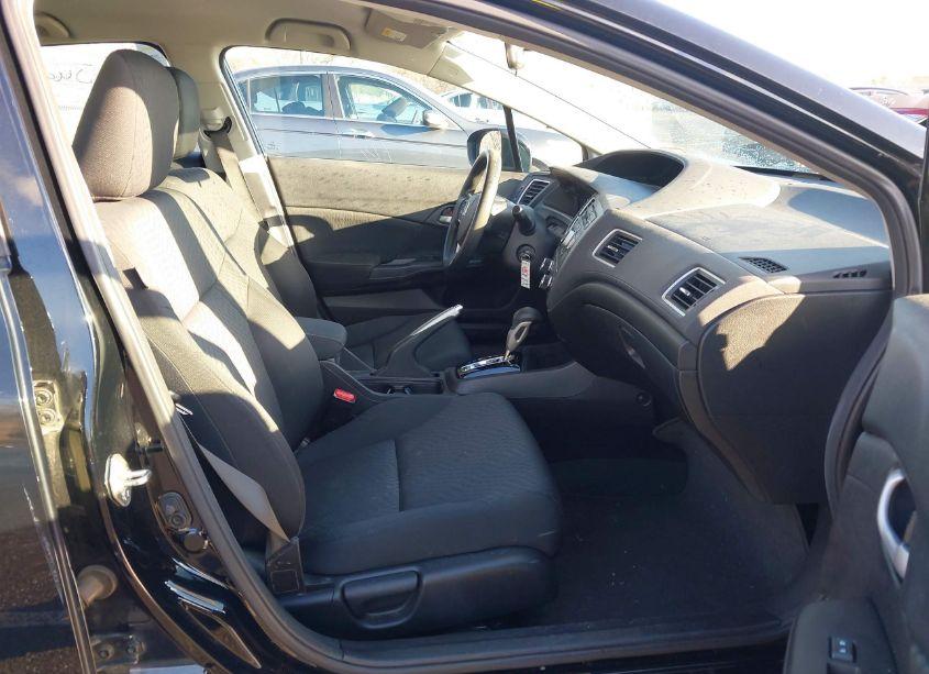 Photo 5 of 2015 Honda Civic LX (VIN 19XFB2F59FE289155)