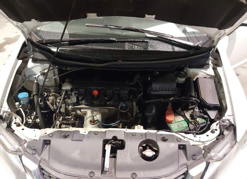 Photo 10 of 2015 Honda Civic LX (VIN 19XFB2F59FE297143)