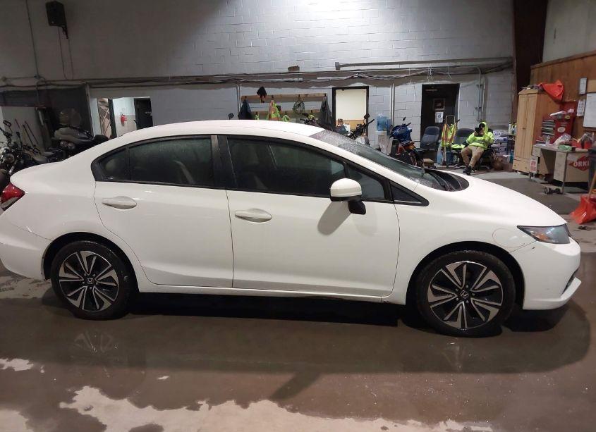 Photo 13 of 2015 Honda Civic LX (VIN 19XFB2F59FE297143)