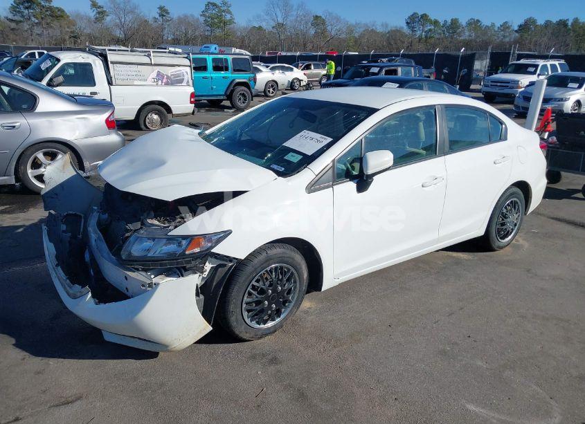Photo 2 of 2015 Honda Civic LX (VIN 19XFB2F59FE702885)