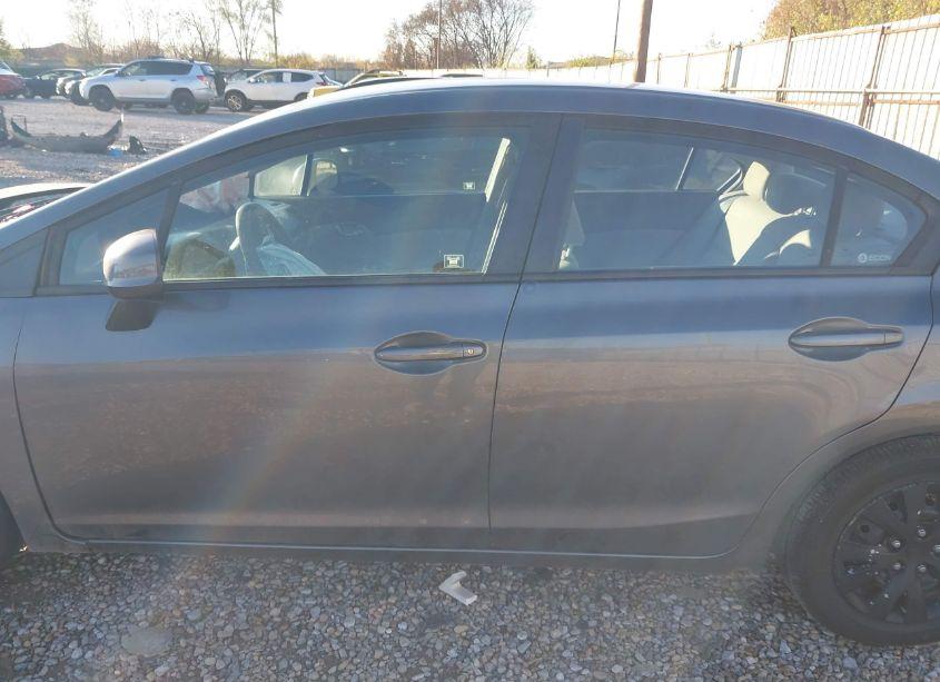 Photo 13 of 2012 Honda Civic LX (VIN 19XFB2F5XCE001204)