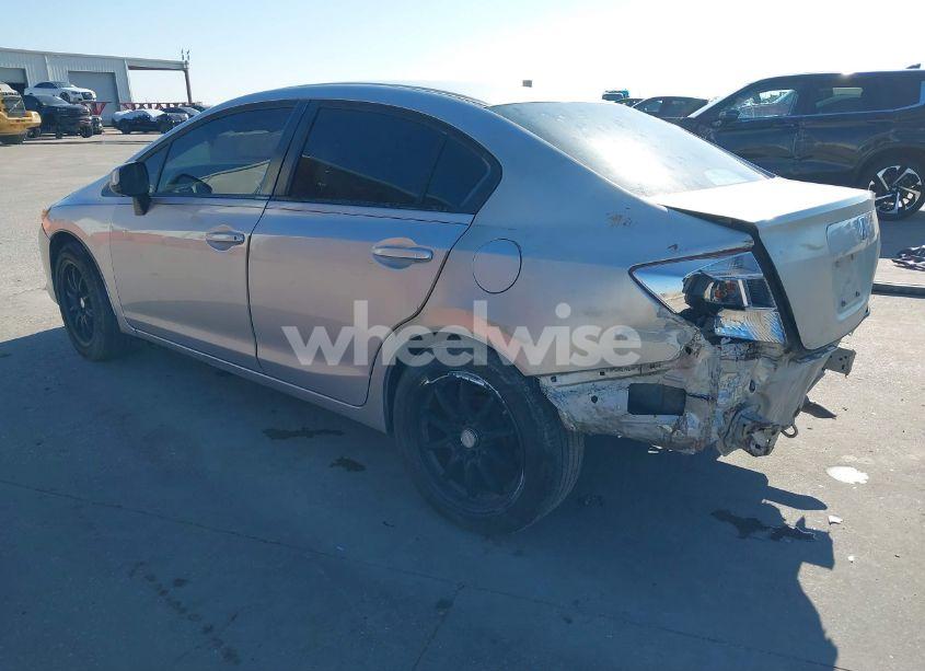 Photo 3 of 2012 Honda Civic SDN LX (VIN 19XFB2F5XCE008184)