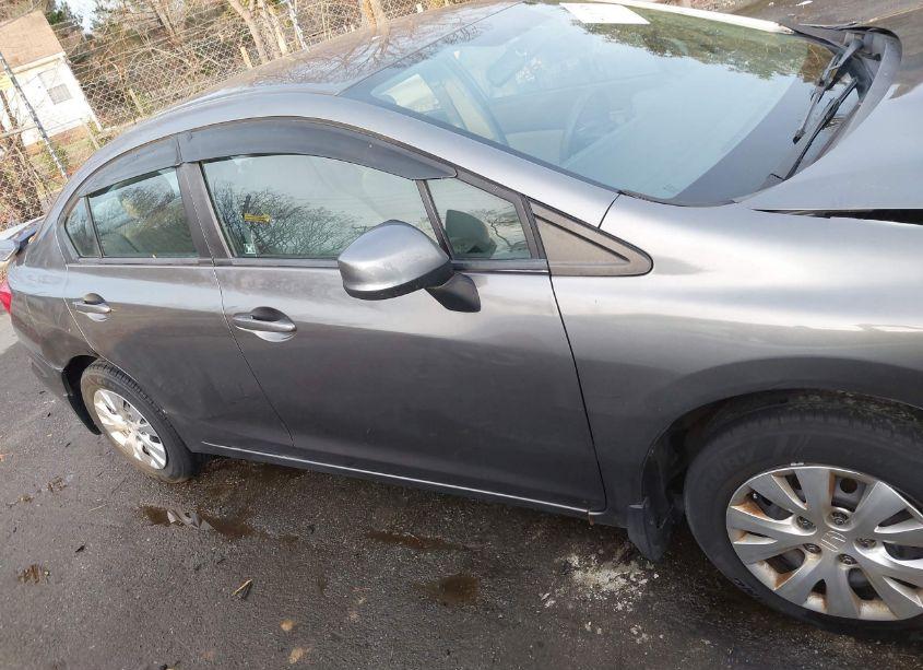 Photo 13 of 2012 Honda Civic LX (VIN 19XFB2F5XCE014681)
