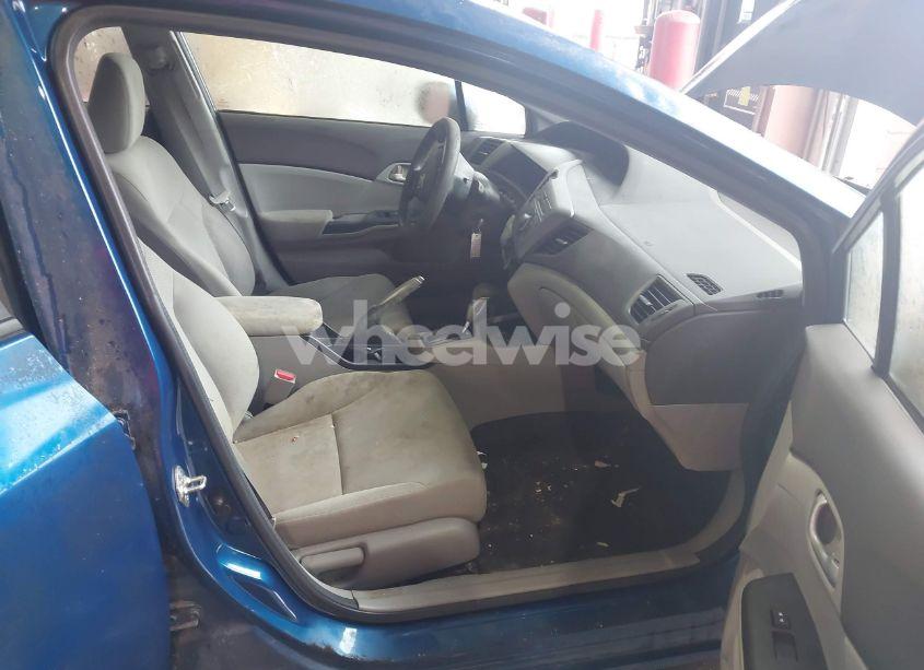 Photo 5 of 2012 Honda Civic LX (VIN 19XFB2F5XCE058017)