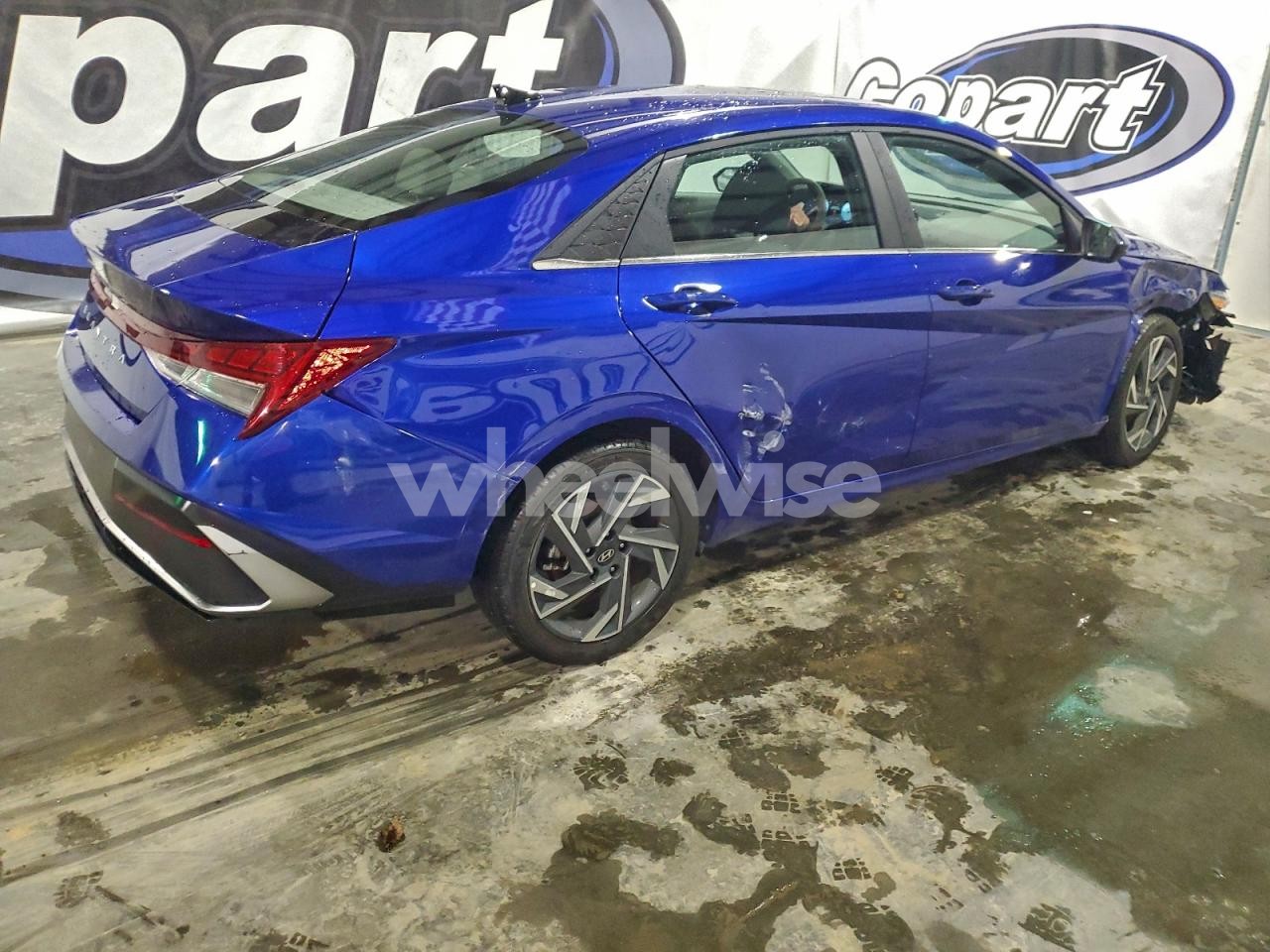 Photo 3 of 2025 HYUNDAI ELANTRA SEL (VIN 19XFB2F5XCE070314)