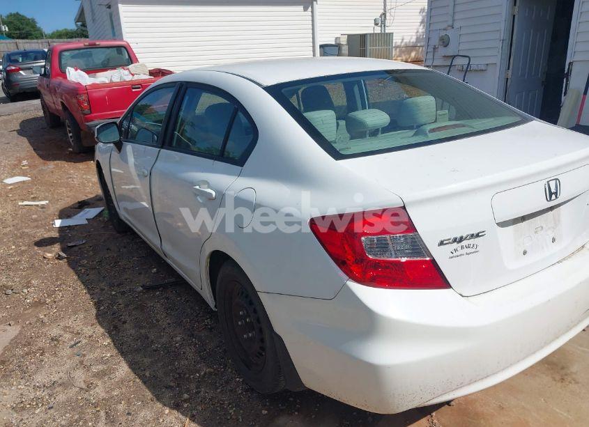 Photo 3 of 2012 Honda Civic LX (VIN 19XFB2F5XCE070605)