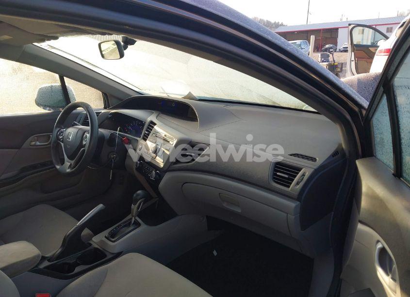 Photo 5 of 2012 Honda Civic LX (VIN 19XFB2F5XCE109869)