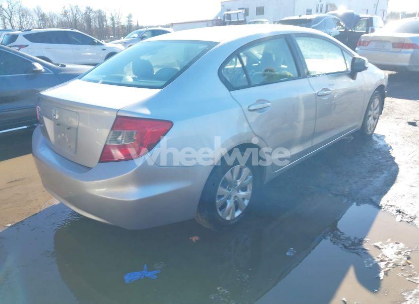 Photo 4 of 2012 Honda Civic LX (VIN 19XFB2F5XCE314611)