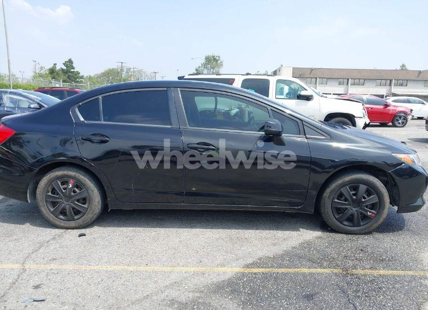 Photo 13 of 2012 Honda Civic LX (VIN 19XFB2F5XCE374193)
