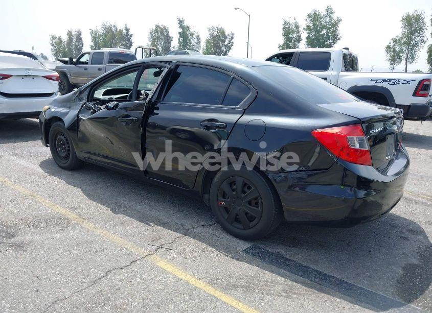 Photo 3 of 2012 Honda Civic LX (VIN 19XFB2F5XCE374193)