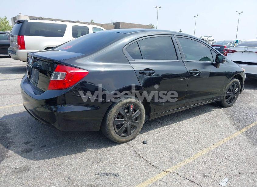 Photo 4 of 2012 Honda Civic LX (VIN 19XFB2F5XCE374193)