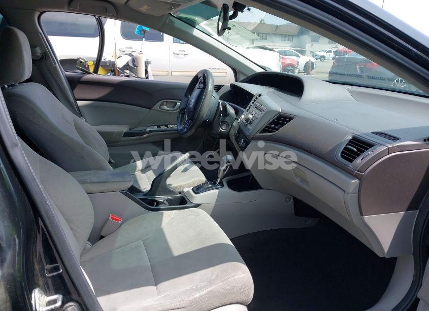 Photo 5 of 2012 Honda Civic LX (VIN 19XFB2F5XCE374193)