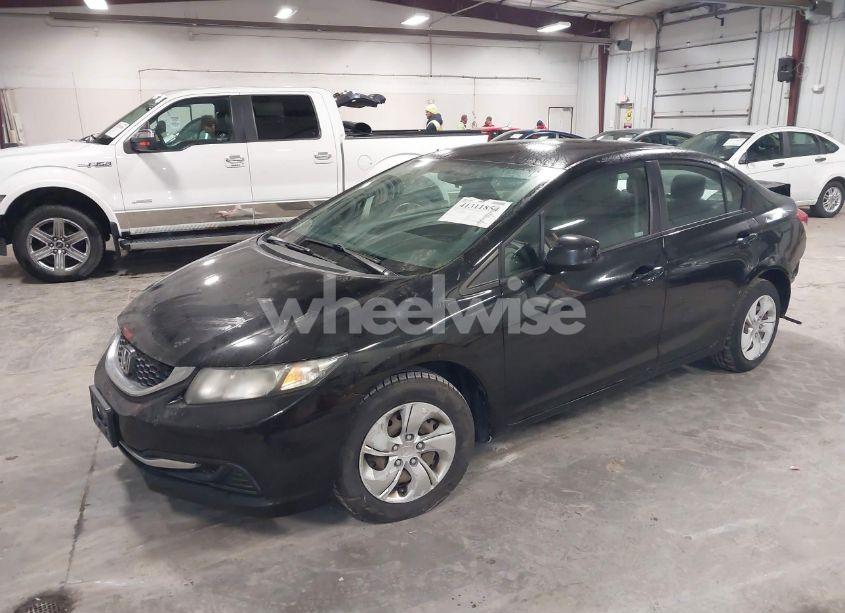 Photo 2 of 2012 Honda Civic LX (VIN 19XFB2F5XDE001690)