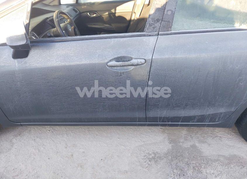 Photo 14 of 2013 Honda Civic LX (VIN 19XFB2F5XDE043809)