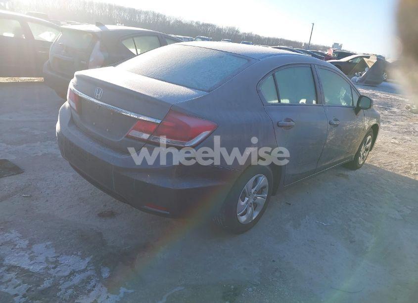 Photo 4 of 2013 Honda Civic LX (VIN 19XFB2F5XDE043809)