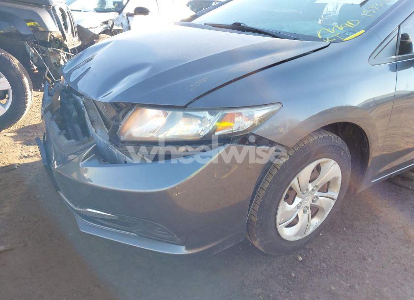 Photo 6 of 2013 Honda Civic LX (VIN 19XFB2F5XDE055362)
