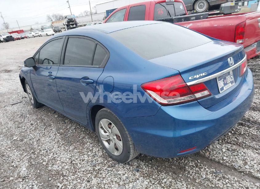 Photo 3 of 2013 Honda Civic LX (VIN 19XFB2F5XDE073893)