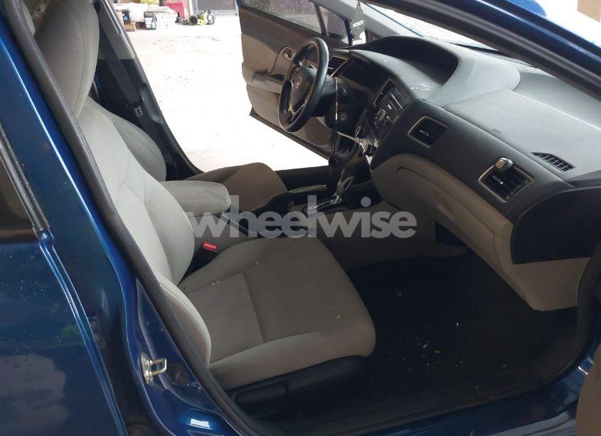 Photo 5 of 2013 Honda Civic LX (VIN 19XFB2F5XDE073893)