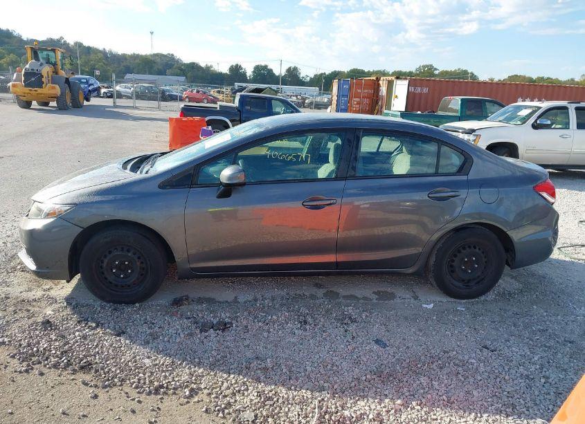 Photo 14 of 2013 Honda Civic LX (VIN 19XFB2F5XDE094629)